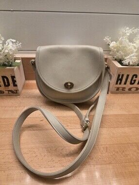Coach Vintage Watson Crossbody Bag Bone/Ivory Glove-Tanned Leather #9981